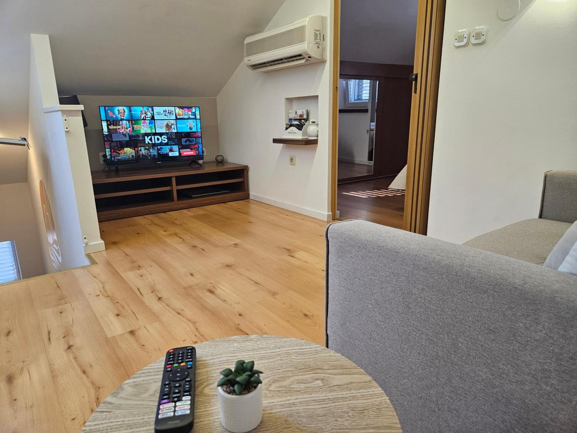 Lovely Attic Apartman-Melani Zadar Luaran gambar